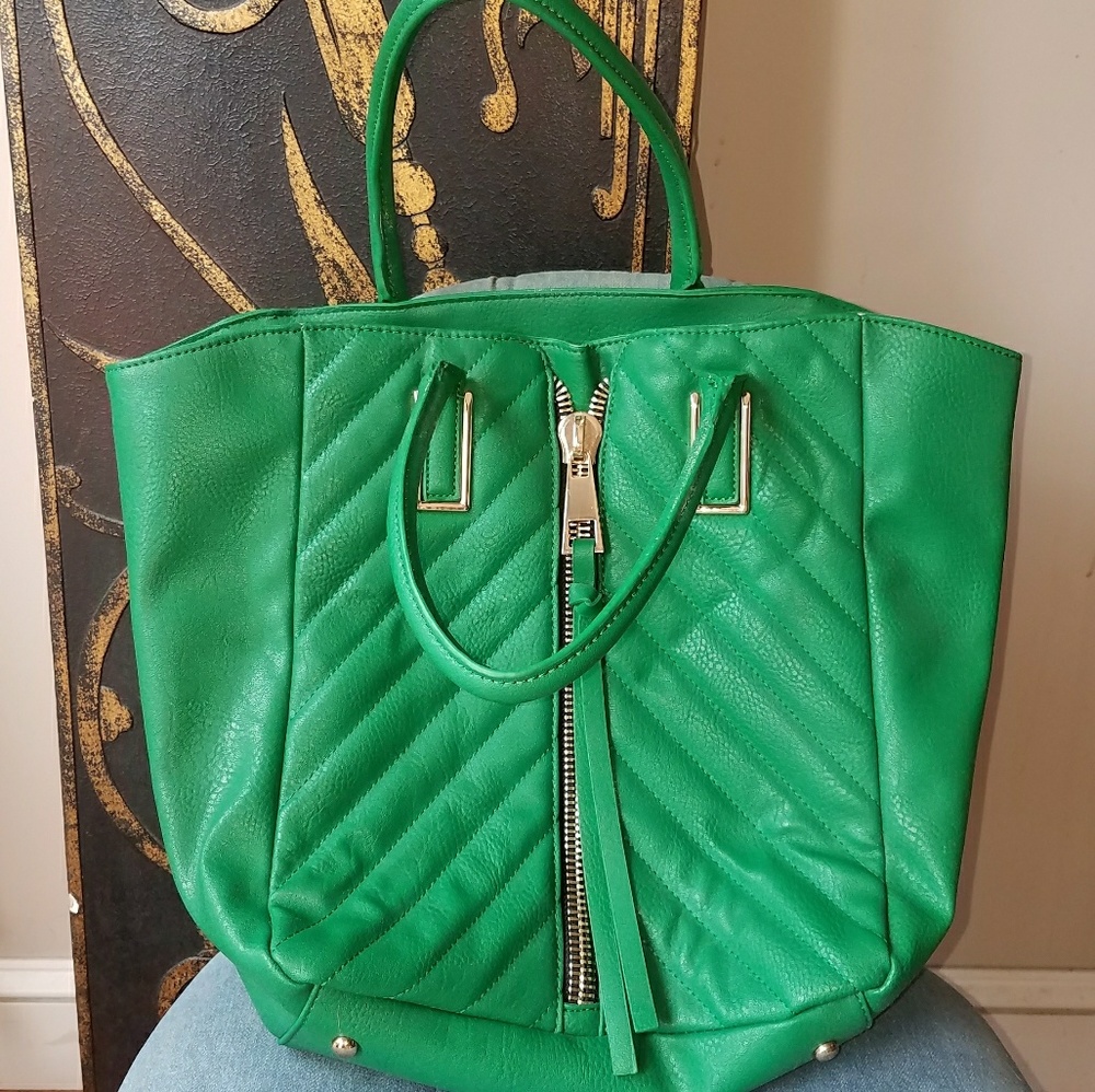 Large Jelly Green Purse